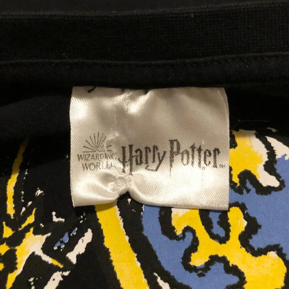 Harry Potter Wizarding World Tshirt Ladies Large  Tee Shirt - Picture 4 of 16